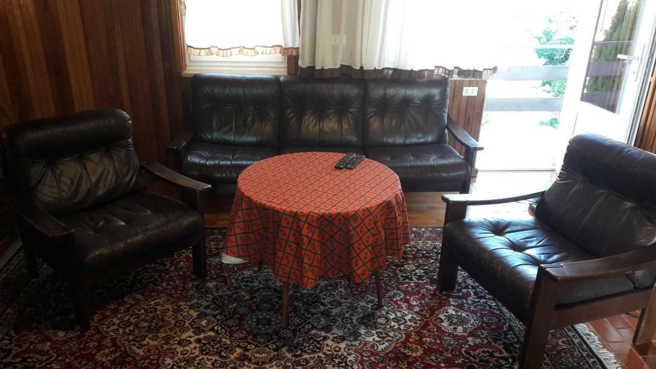 Mica Apartman Zengg Kültér fotó